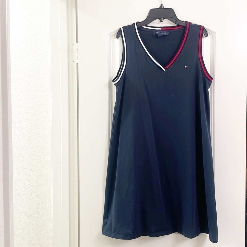Tommy Hilfiger navy blue sleeveless dress